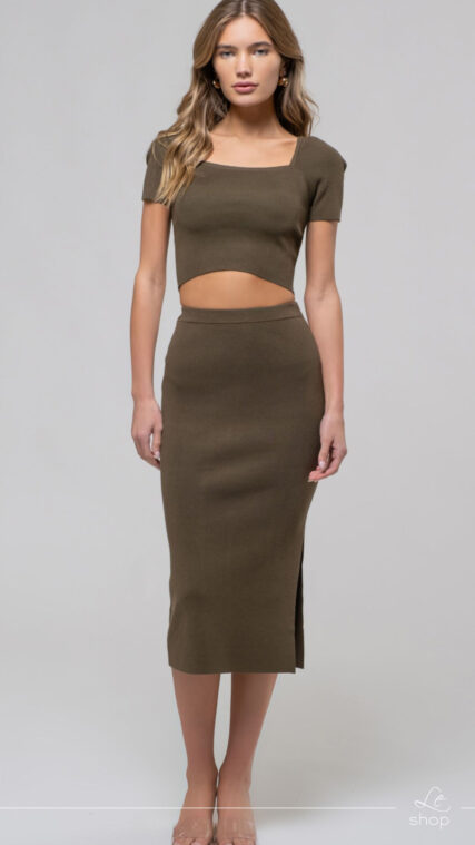 Set Blusa y falda Verde Oliva LD3621