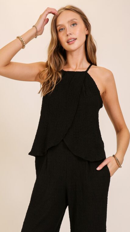 Blusa corrugada abertura tirante Negro LT10824