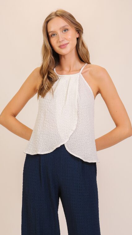 Blusa corrugada abertura tirante Marfil LT10821