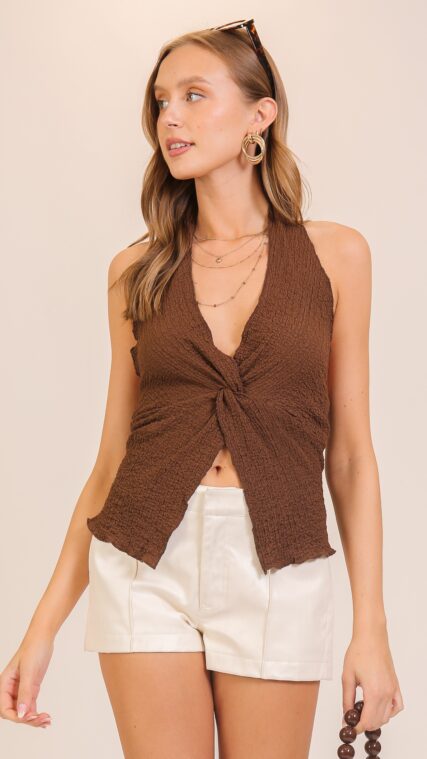 Blusa corrugada halter Cafe LT10827